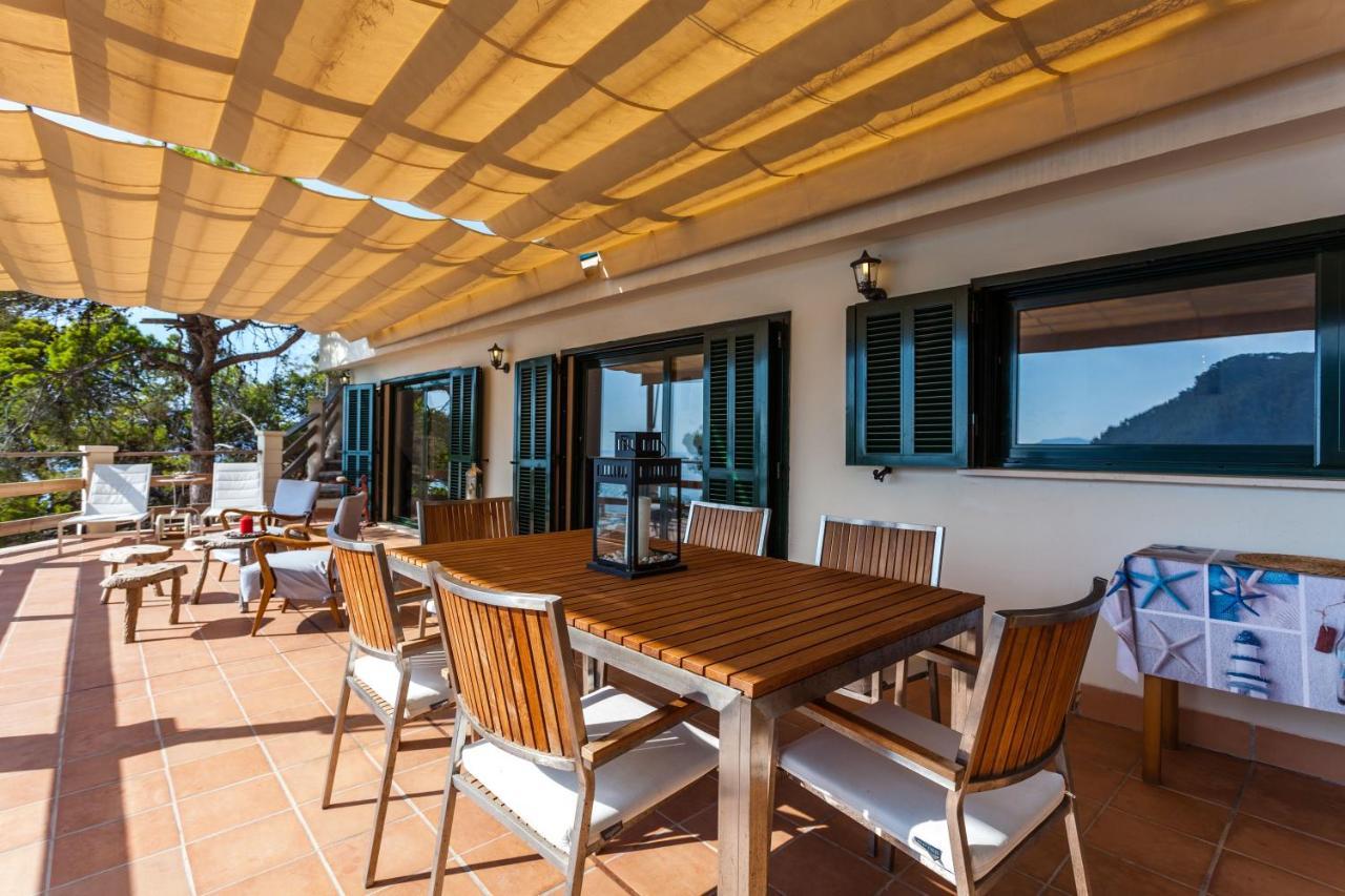 Villa Banyalbufar Buitenkant foto